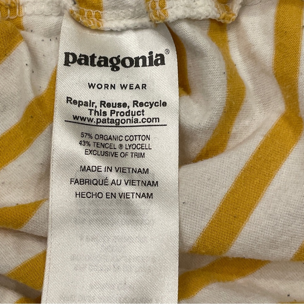 Patagonia Yellow and White Striped Boat neck Shirt size large, 

100% cotton - Picture 5 of 9